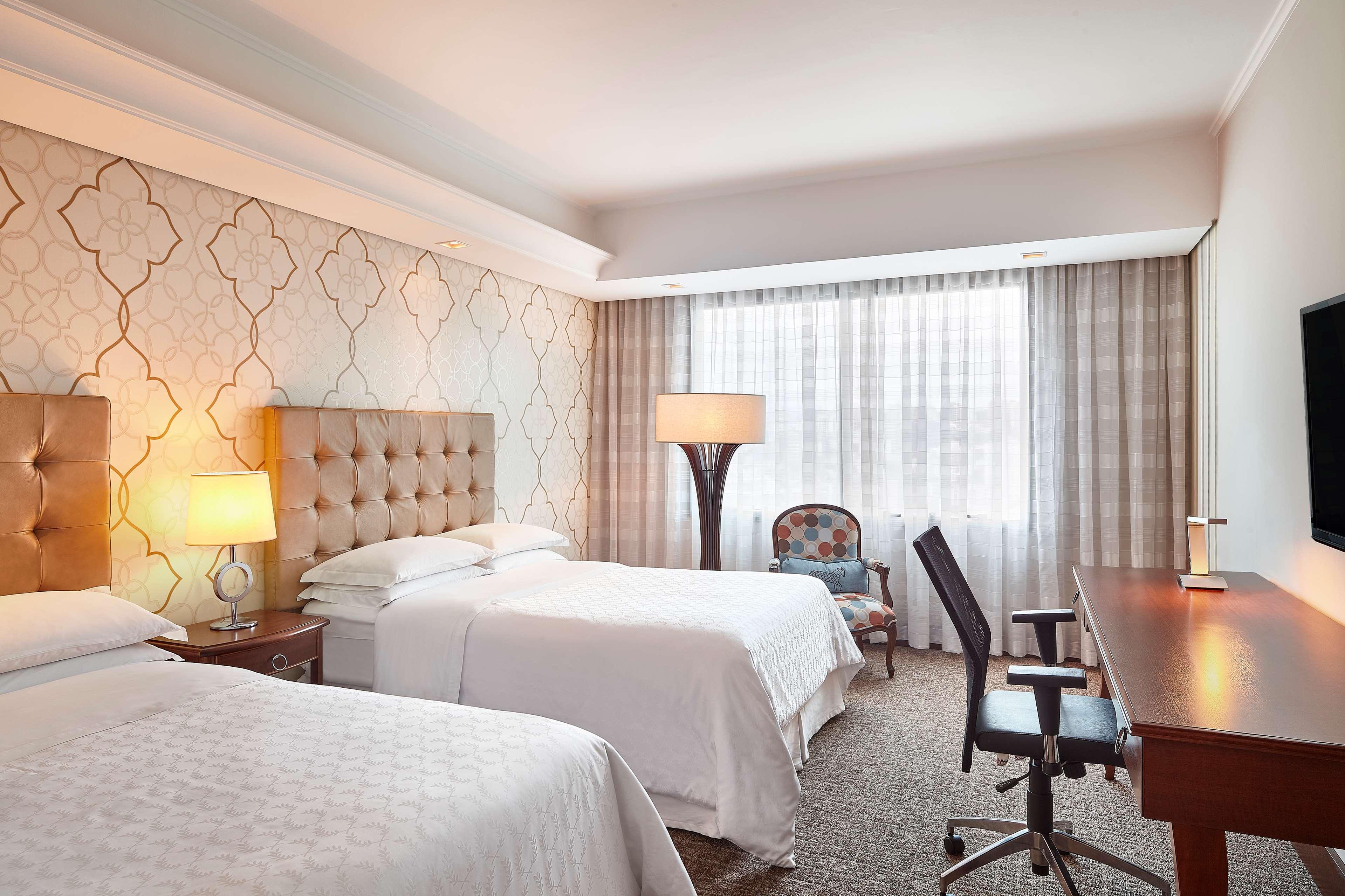 Hilton Porto Alegre, Brazil Hotel Exterior photo Deluxe room
