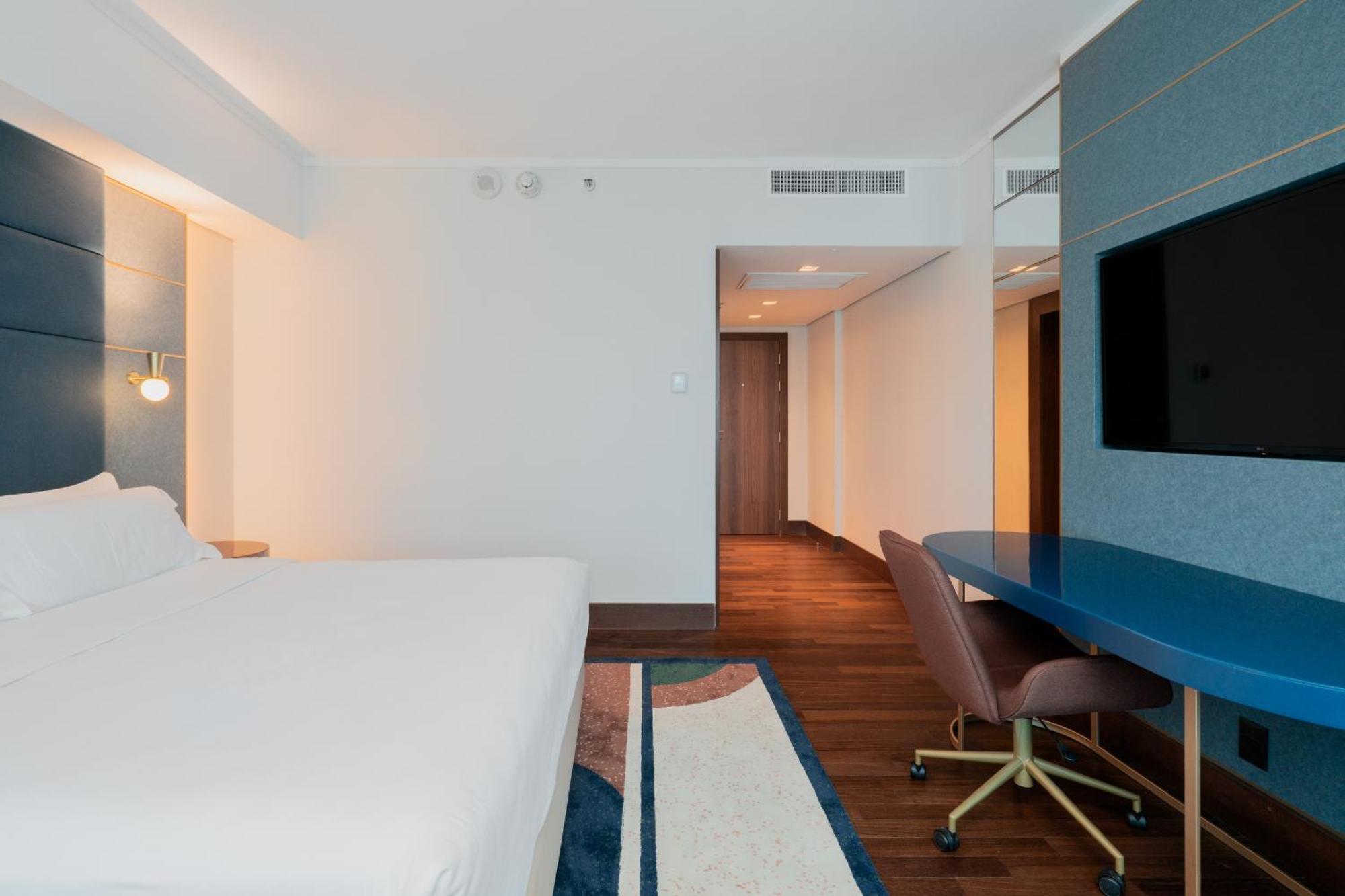 Hilton Porto Alegre, Brazil Hotel Exterior photo A room at the hotel