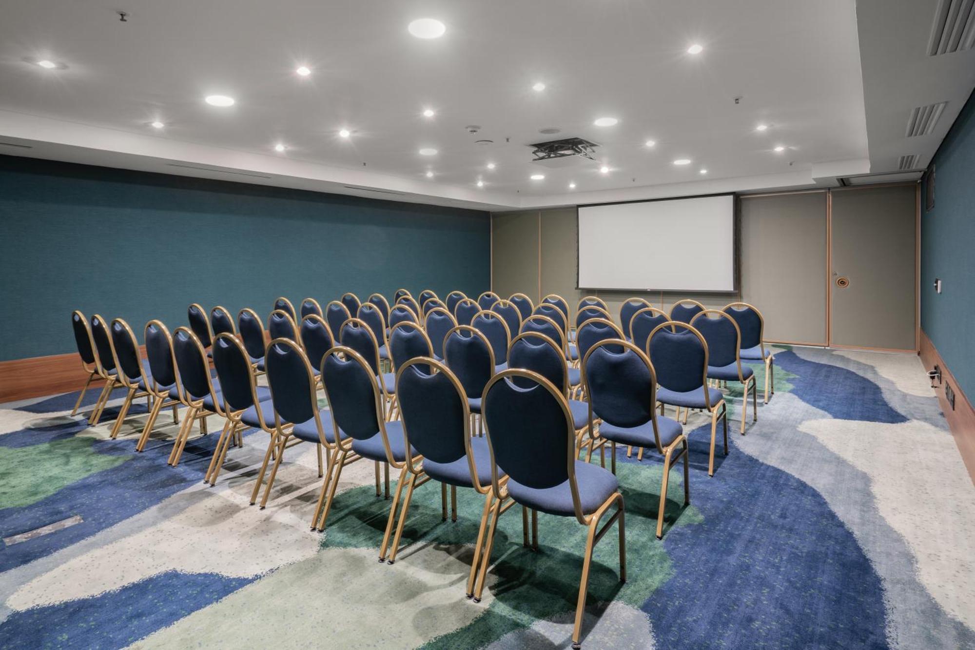 Hilton Porto Alegre, Brazil Hotel Exterior photo Meeting room